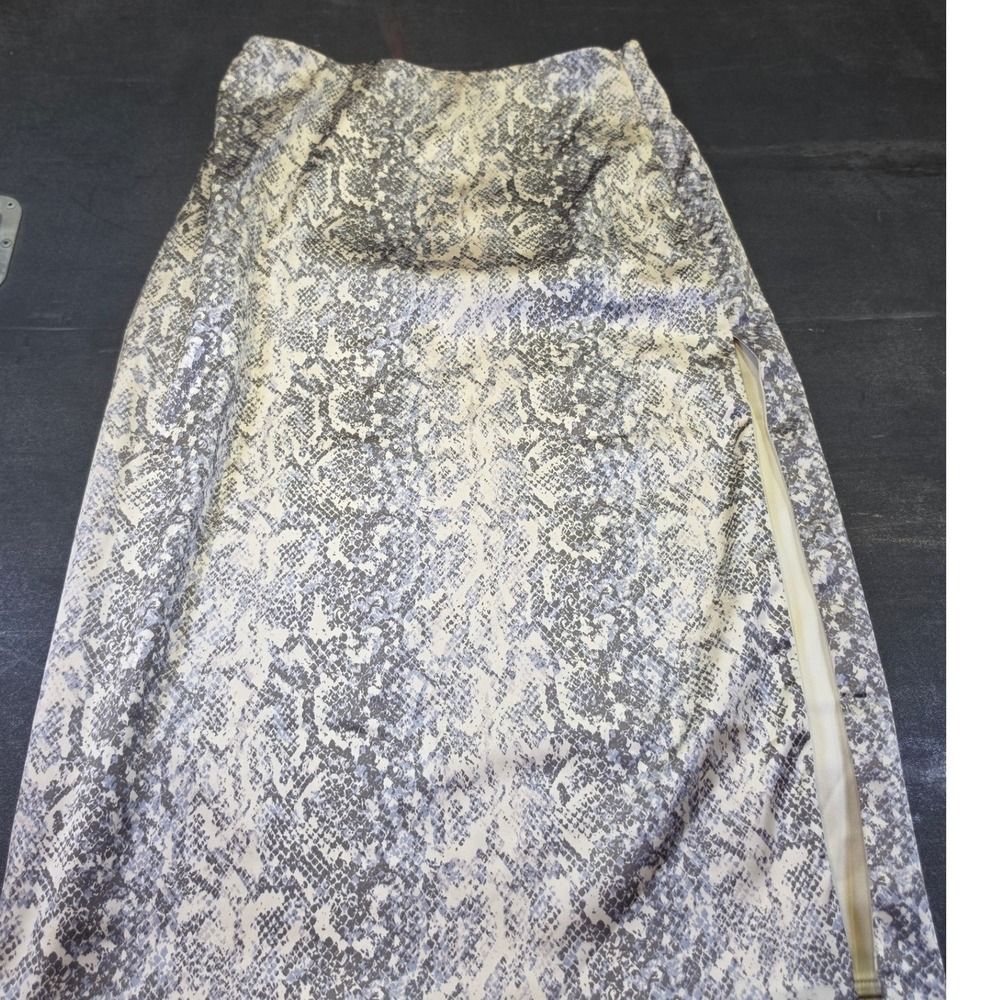Abercrombie & Fitch Grey Snakeskin Print Midi Skirt Side Slit MP High Rise Satin